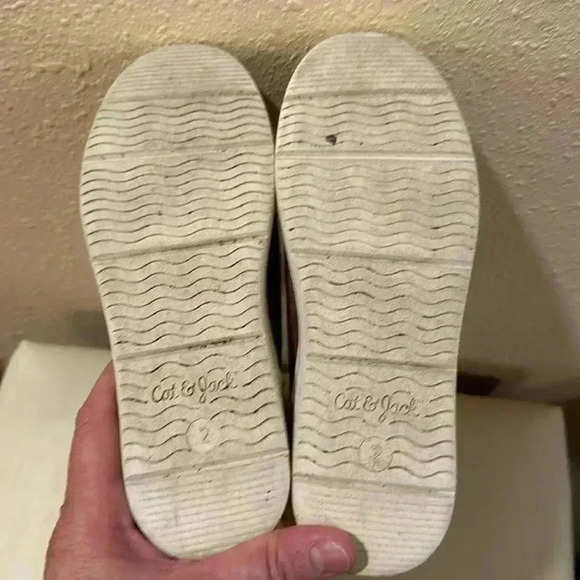 Cat and Jack fur lined suede boots - Picture 5 of 5